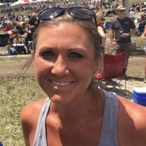 Meet your Posher, Rebecca